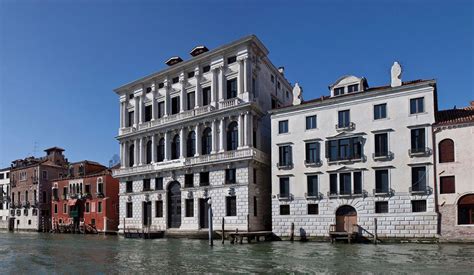 prada fondazione proprietà|prada foundation venice.